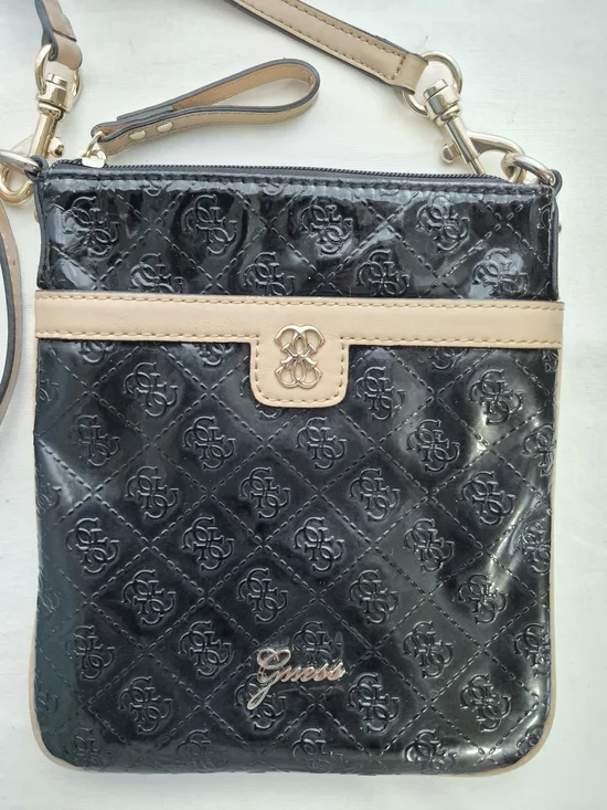 GUESS Reiko Black Patent Crossbody - Picture 3 of 11